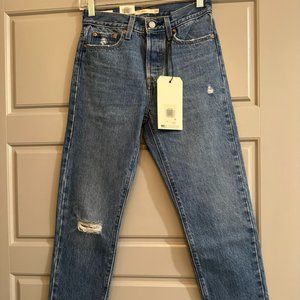 Levi's Wedgie Straight Jean, NWT